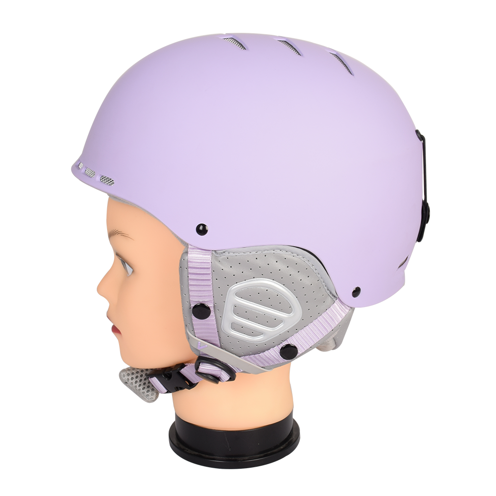Hot Sale Windproof Warm Ski Helmet Safety Ski Snowboard Helmet with Certified CE