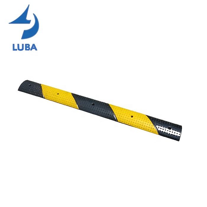 1000X100X20Mm Safety Driveway Road Cable Ramp Rubber Steel Speed Bump Or Hump