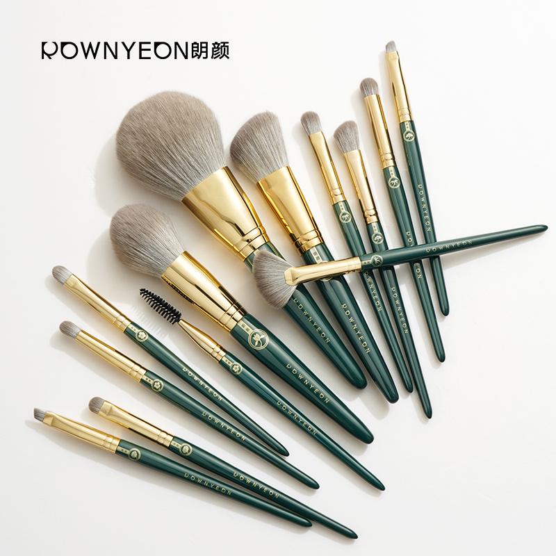 Customized logo print natural goat hair makeup brush set cosmetics brushes