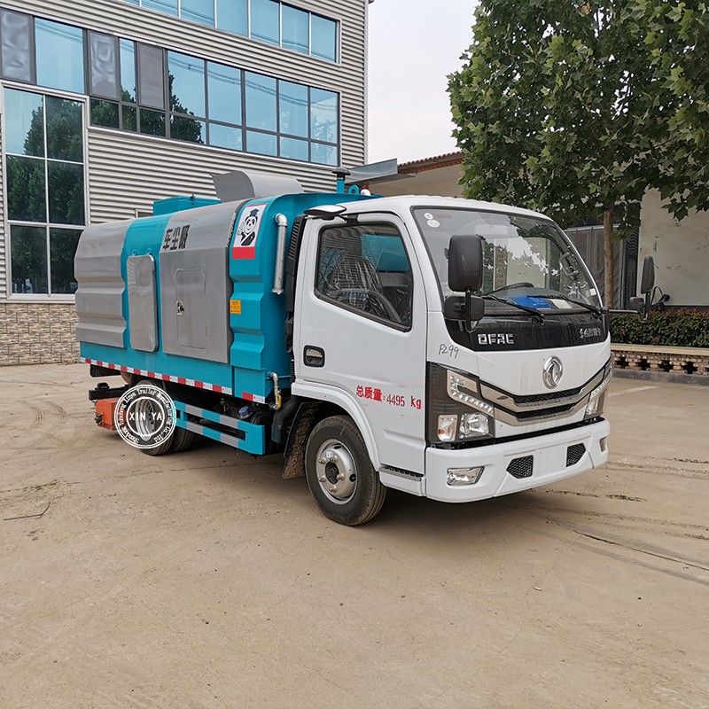 DONGFENG 5.5 cubic meters Vacuum Road Sweeper Car Spray Pavement Washer Sweeper