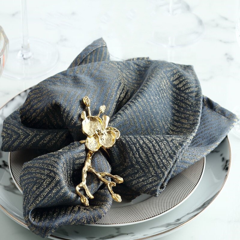 Jacquard Solid Washable Hotel Fabric Polyester Dinner Napkins Cloth Folded Fabric Napkin