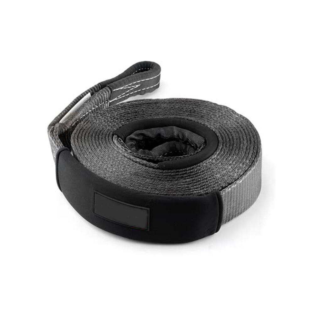Vehicle Towing With Custom Recovery Tow Strap snatch rope