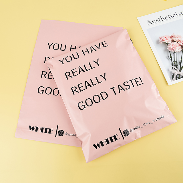 Self Adhesive Shipping Packing polymailer Custom gold color logo Polymailer 10x13 designer PolyMailer shipping bags for clothing