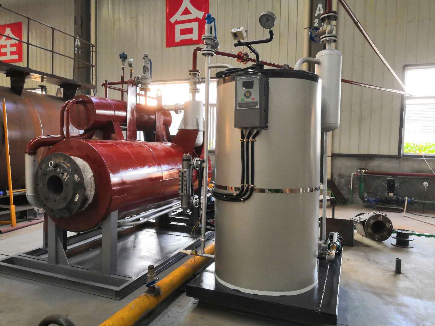 Горизонтальный дизельный парогенератор с подогревом 750 кг/ч, цена котла