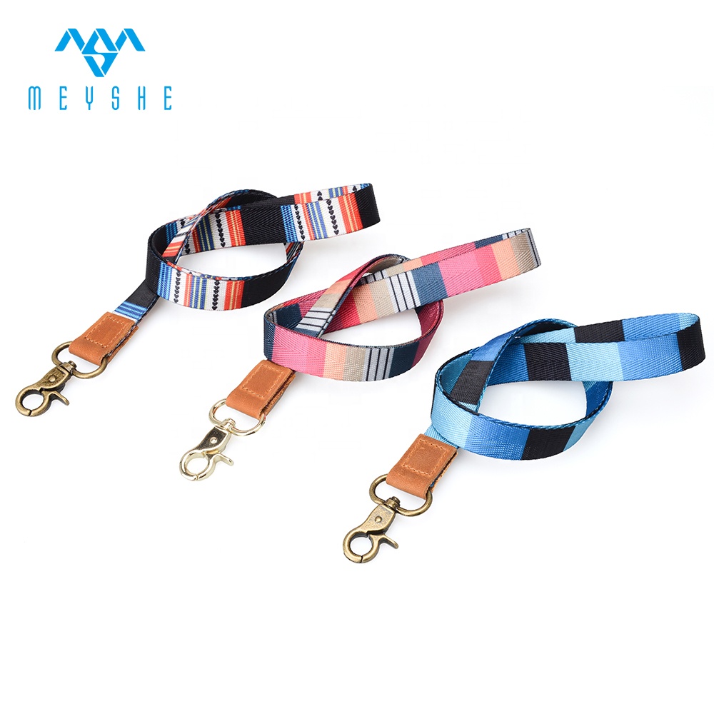 20201 new design genuine leather customize name key cardholder keychain strap