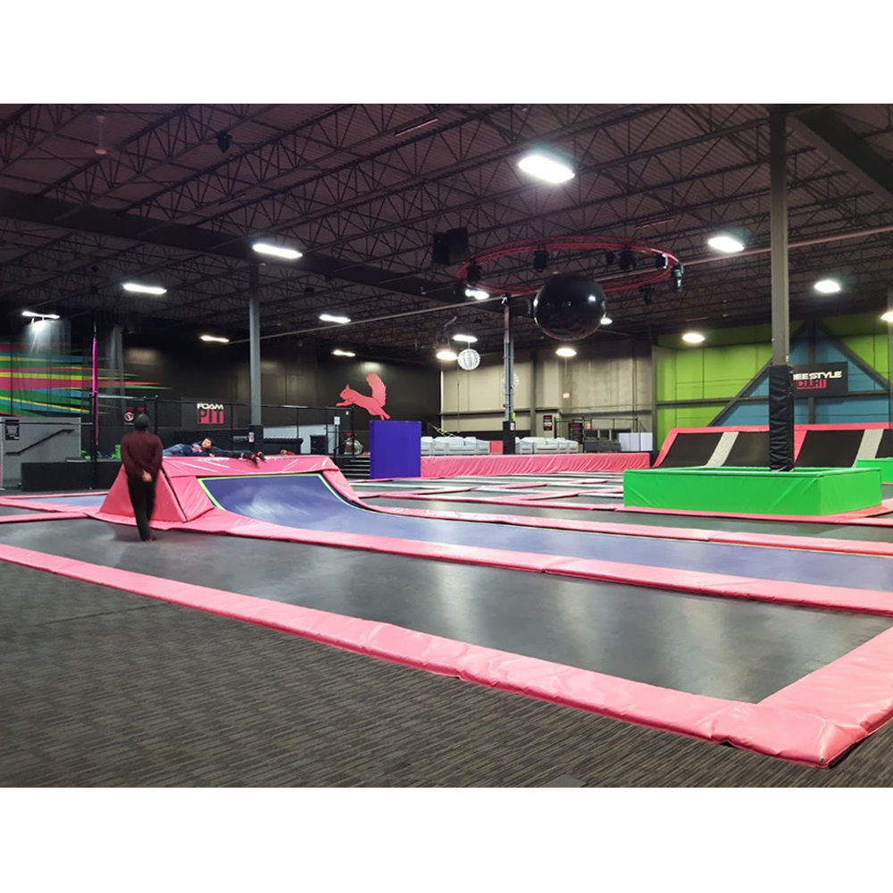 China Factory Large Commercial Amusement Plyground Jumping Indoor Trampoline Park Equipment for kids