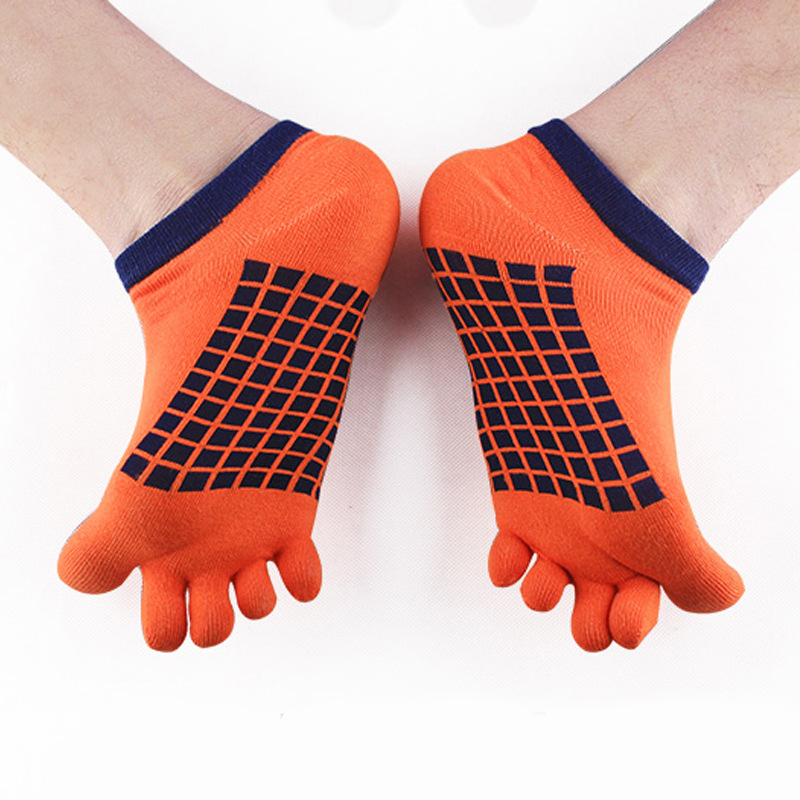 Custom wholesale men's five-finger cotton socks square lattice short tube thin casual comfortable sports invisible socks