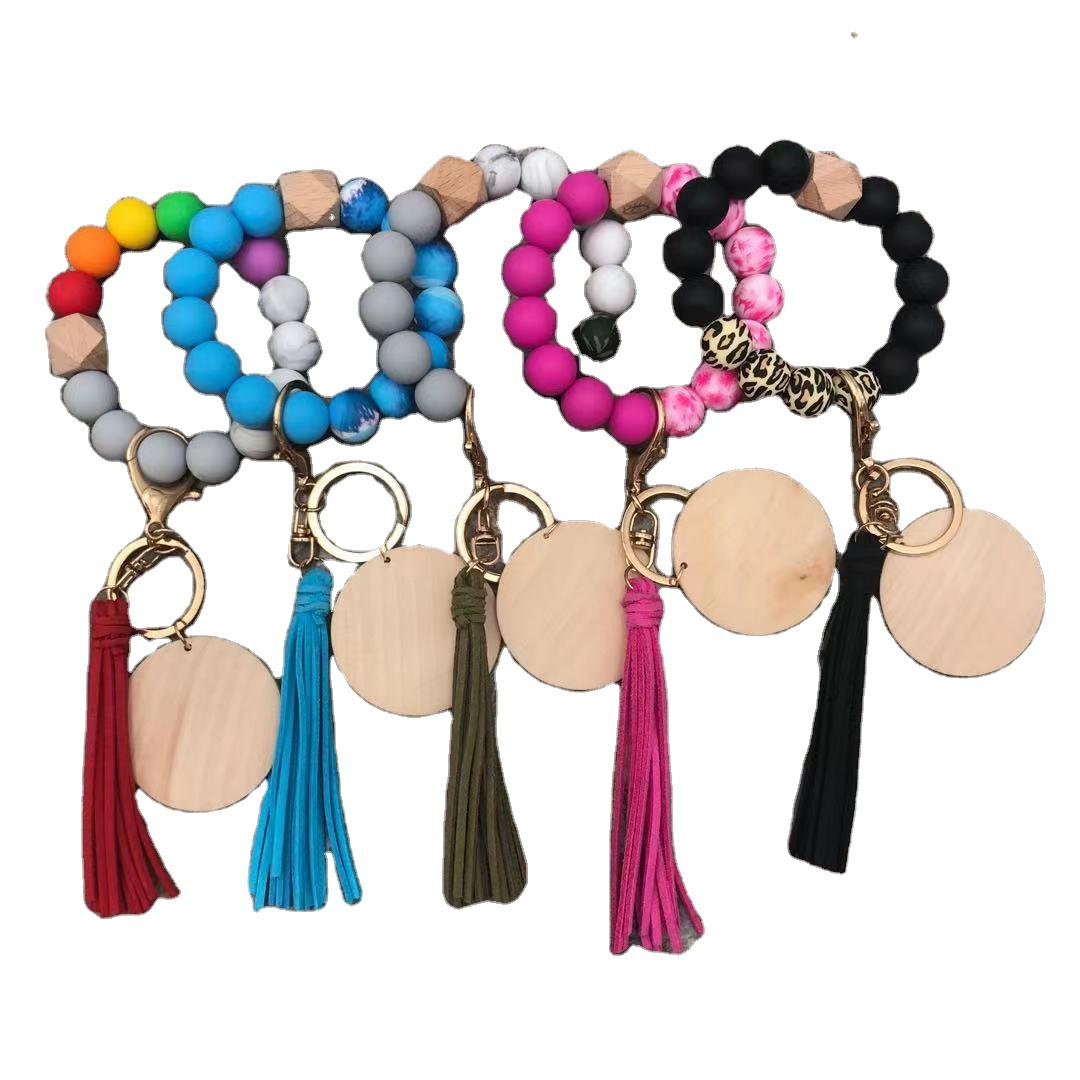 Wholesaler Silicone Bead Bracelet Keychain With A Wooden Bead And Round Wood Chip