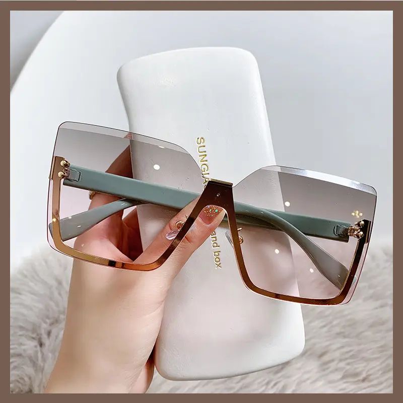New Arrival Square Rimless Fashion Luxury Polarized Case Shades Custom Logo Designer 2023 Women Sunglasses