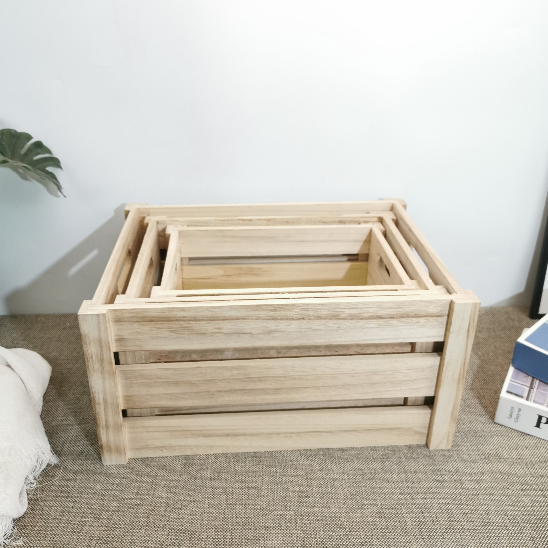 Customized multi-style wooden boxes wood with hinged lid crate box