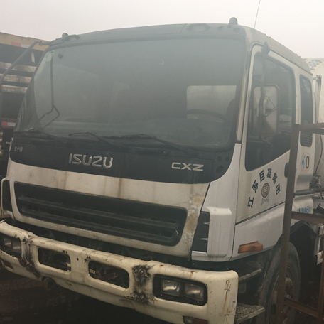 Used concrete mixer truck Isuzu 9M3 with high quality Second hand Original Japan made Isuzu 9M3 for sale
