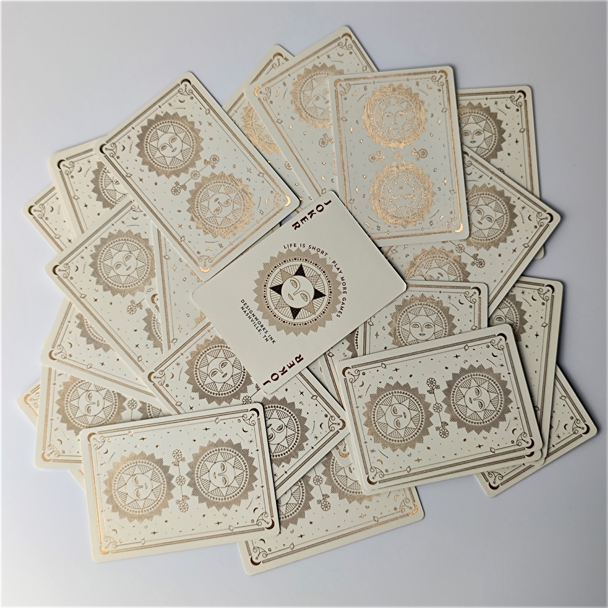 Playing Cards High Quality Customizable Advertising Playing Cards Cheap Paper Playing Cards With Logo