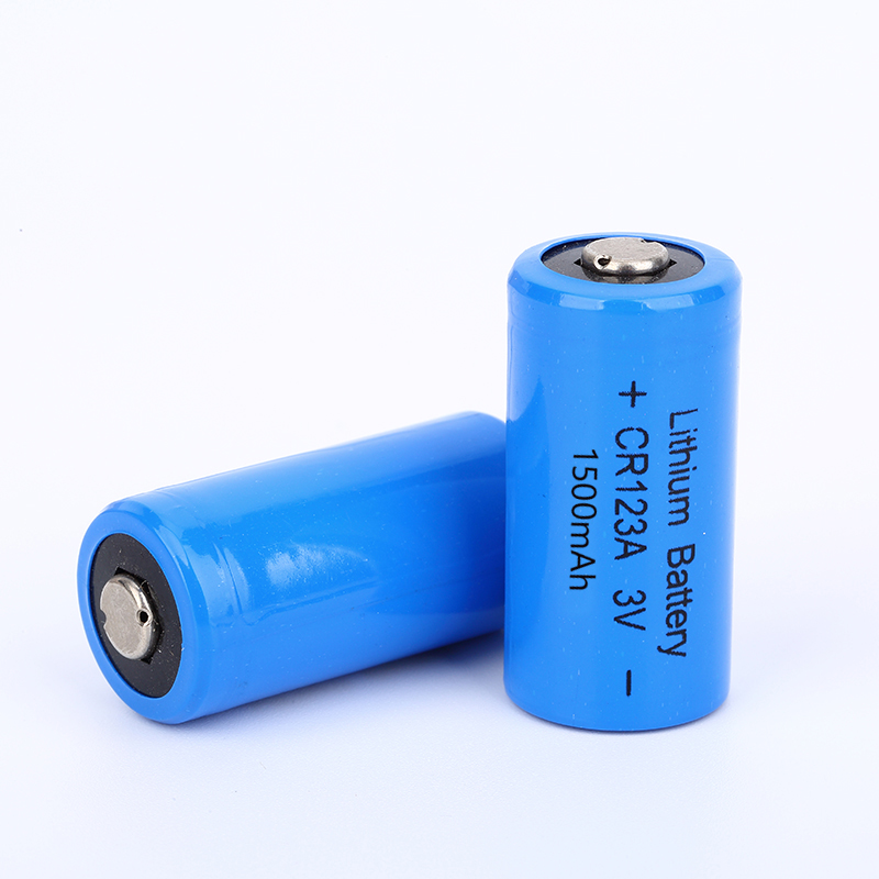 Shenzhen Manufacturers 1500mAh 3V Li-Mno2 CR123A Primary Lithium Battery for Sale