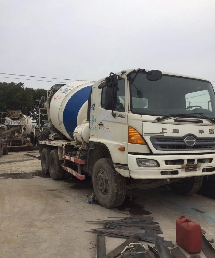 Дешевые цены б/у Автобетоносмеситель hino б/у Бетономешалка