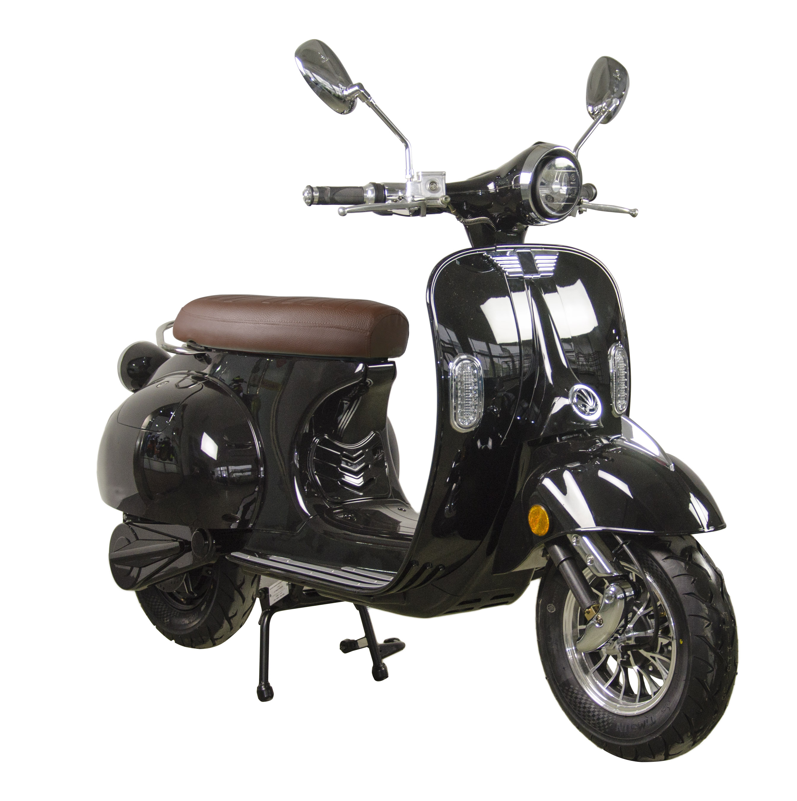 Крутые европейские модели Vespa, скутер для пар
