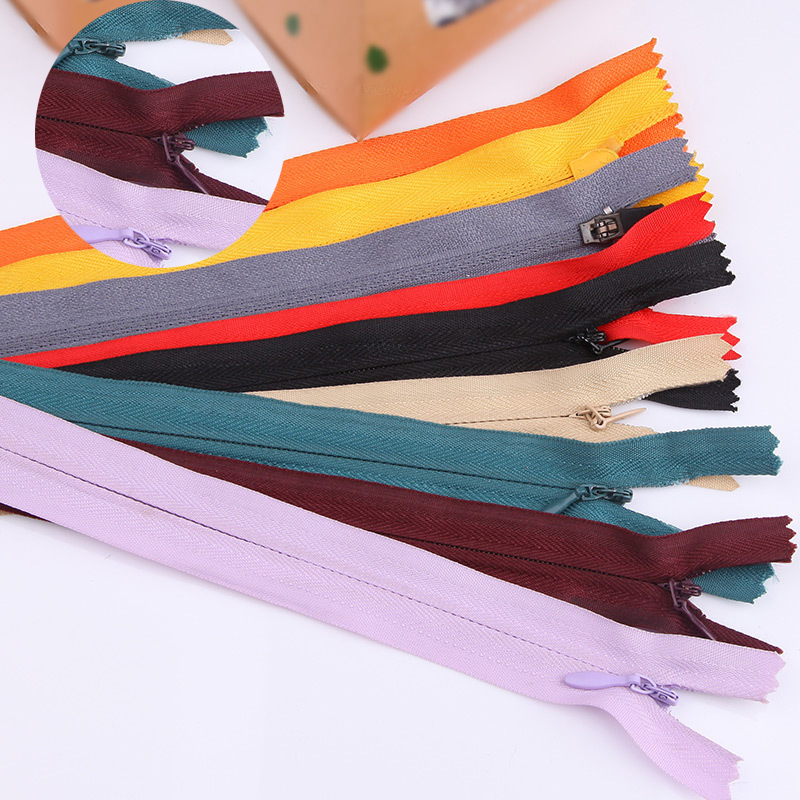 Continuous Metal Zipper 3# Resin Zipper Customizable Multi-color Zipper For Trousers