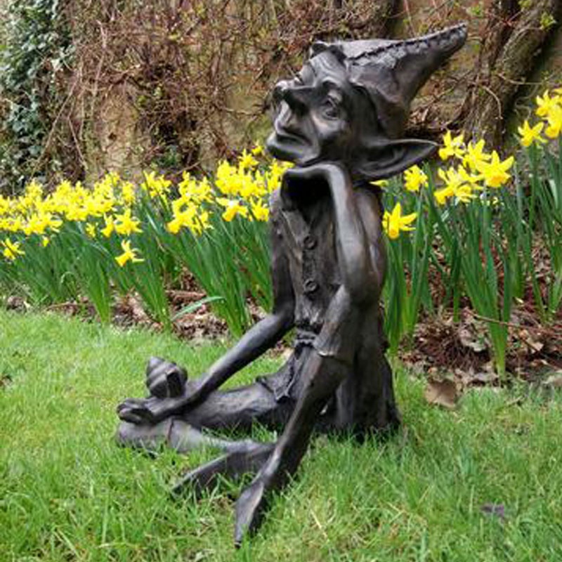 Outdoor Waterproof Cast Bronze Pixie On A Snail Garden Sculpture/Statue