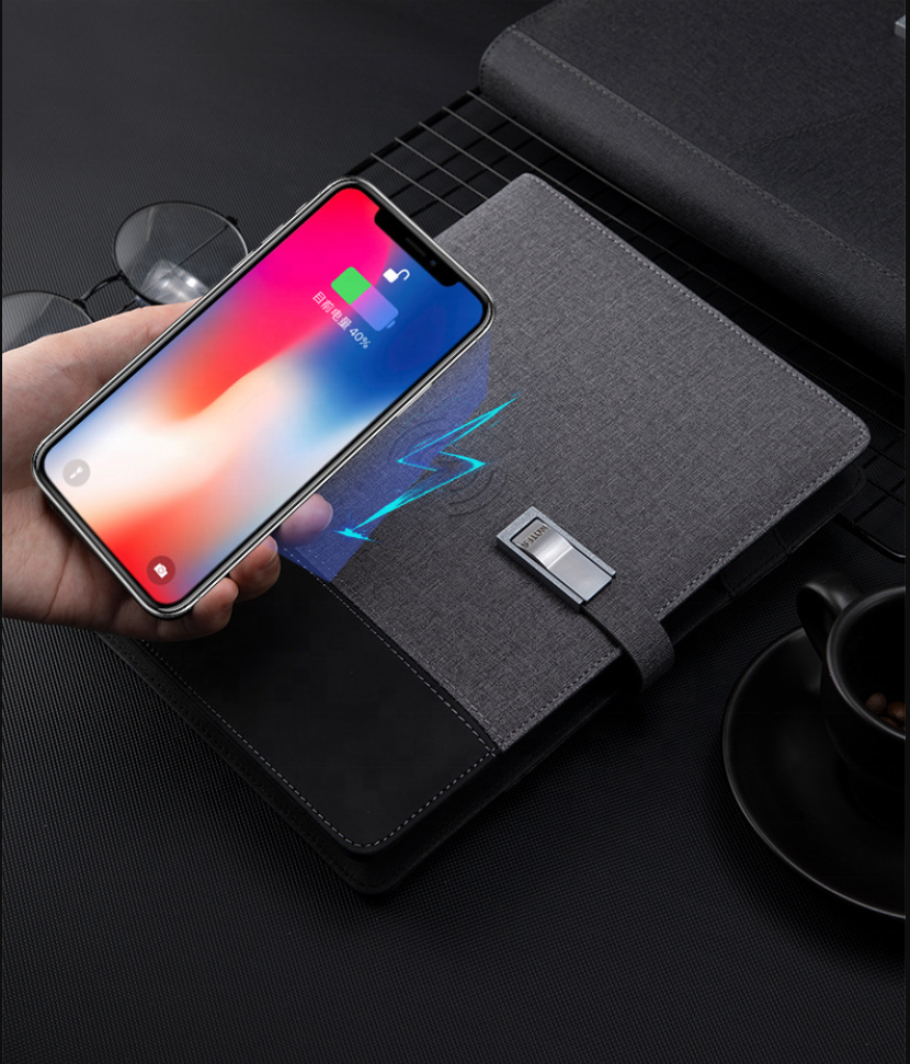 Офисные принадлежности планировщик 2021 заказной уникальный USB беспроводное зарядное устройство ноутбук кожаный твердый переплет Журналы ноутбук молочный