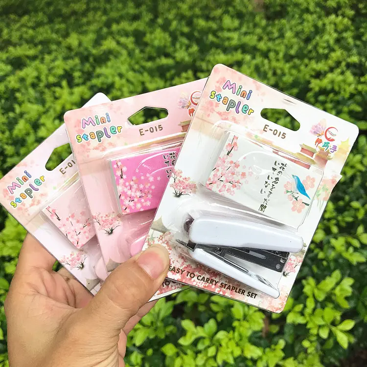 Kawaii Portable Mini School Office Supplies Student Prize stapler office stationery Set Staplers