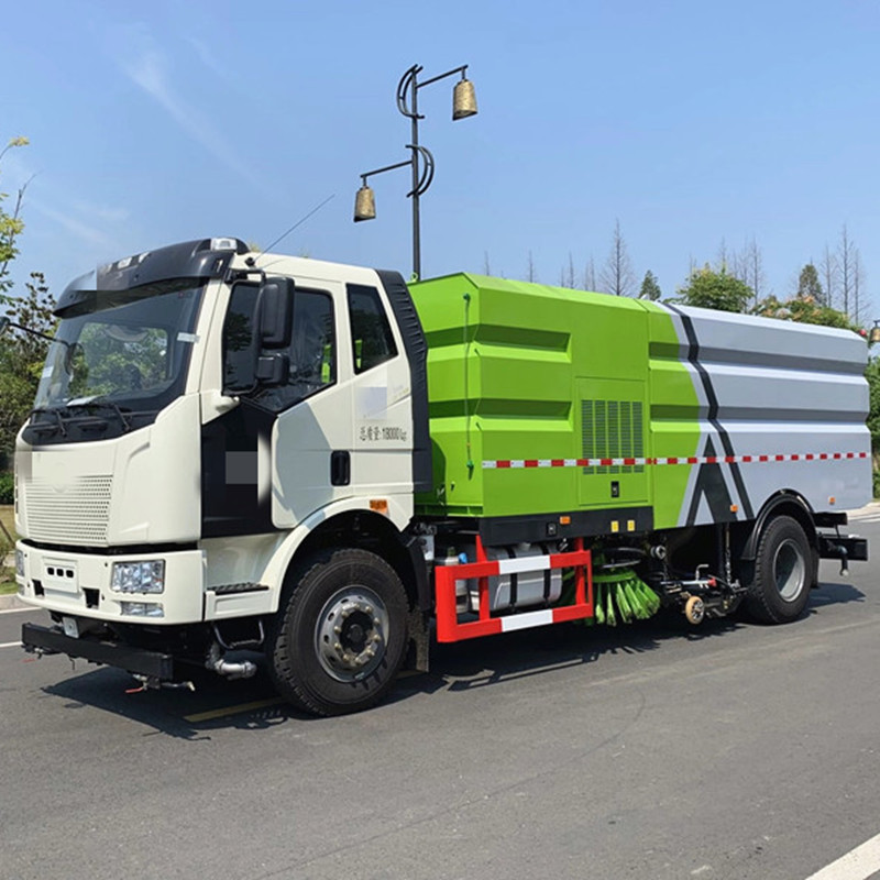 China Factory Road Sweeper Street Sweeper Truck J6L City Cleaning Truck