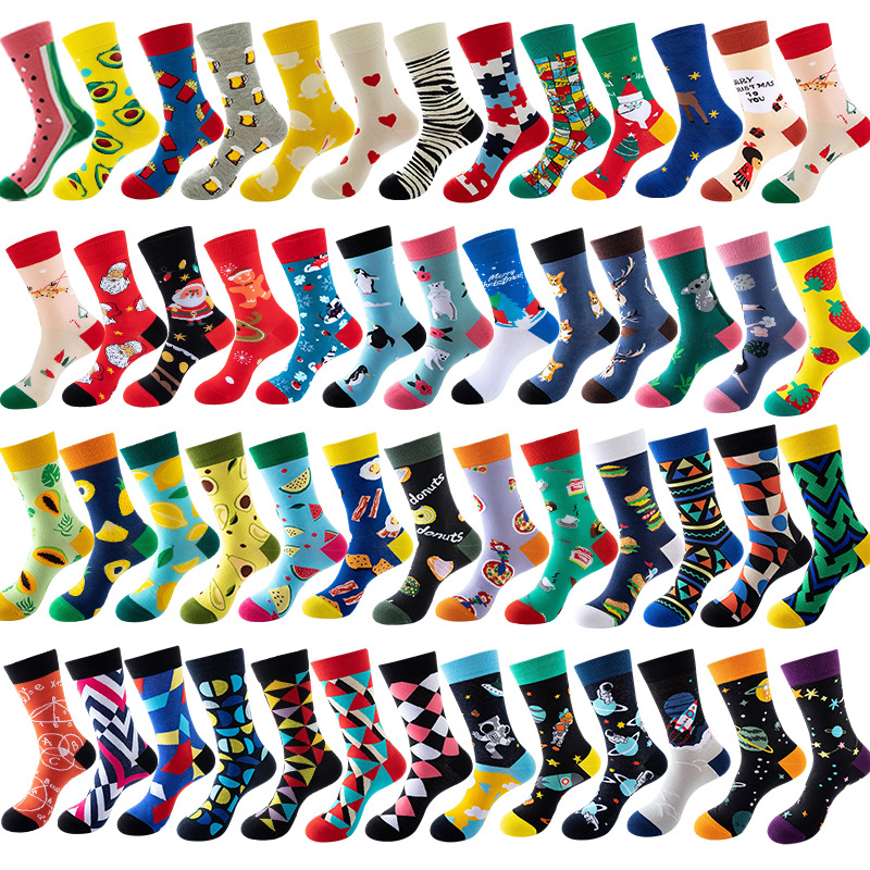 Wholesale Breathable Custom Animal Space Colorful Jacquard Sox Design Socks Funny Cotton Crew Winter Man Socks High Quality