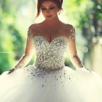 2021 high quality new fashion price floor length backless bride veil elegant plus size gown dresses sexy wedding dress bridal