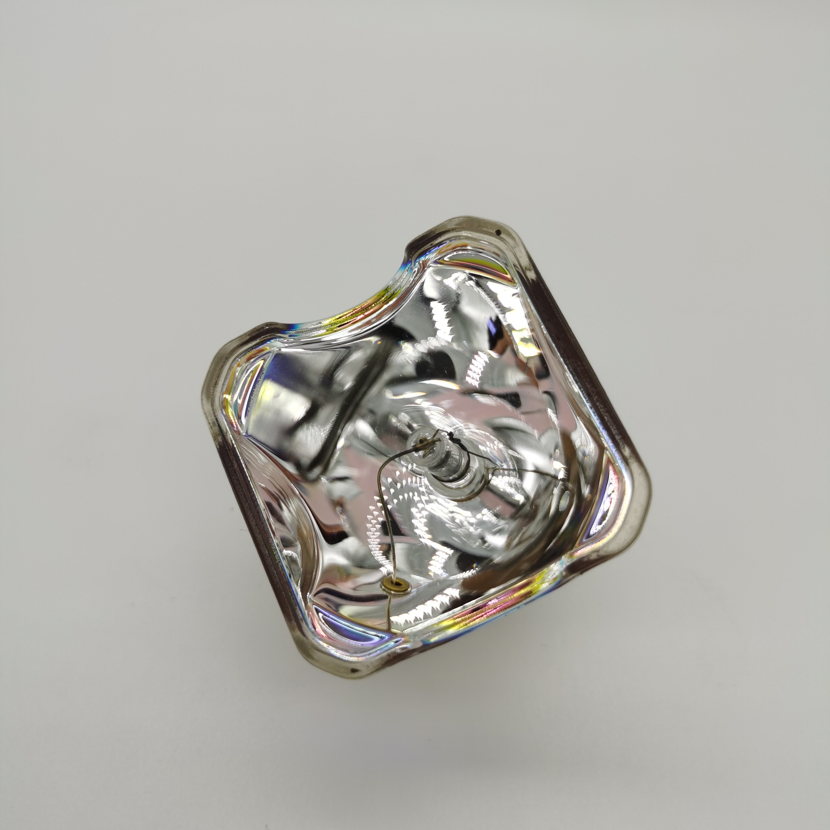 Compatible Projector bare Lamp Bulb with generic housing NP05LP for NEC NP901WG NP905 NP905G NP905G2 VT700 VT800 VT800G
