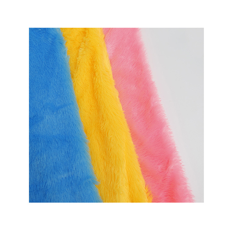 Kingcason Colorful 100% Polyester PV Plush Artifical Faux Fur Fabric For Home Textile / Sofa Cover / Toys