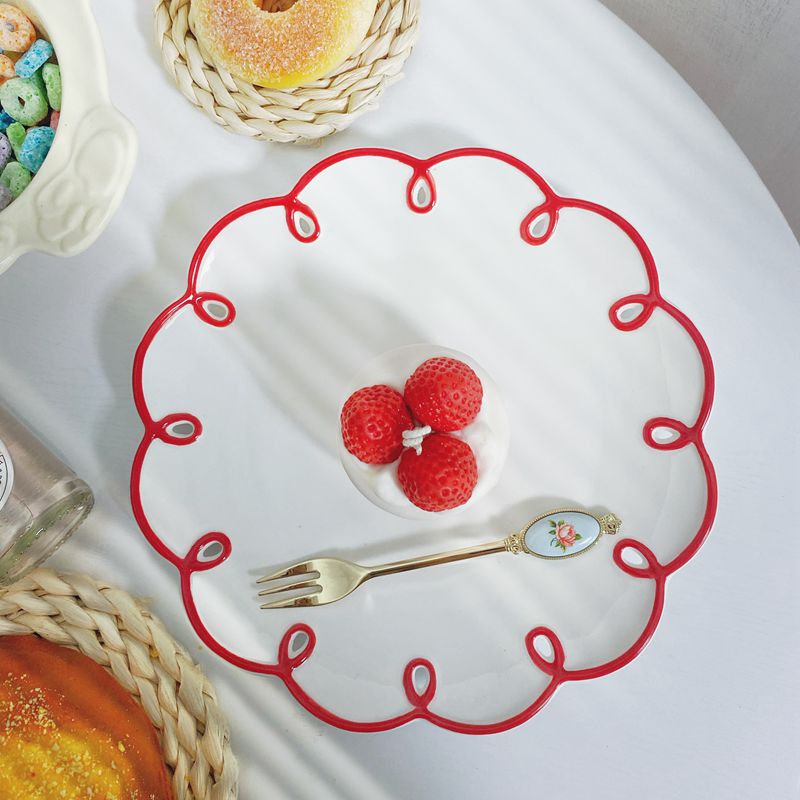 Simple French Ceramic Plate Flower White Dessert Dishes Fruit Bread Dinner Plates Novelty Kitchen Utensils Porcelain Tablewares
