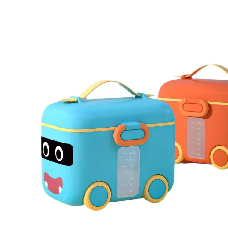 New design cartoon car portable cereal and milk storage powder container baby