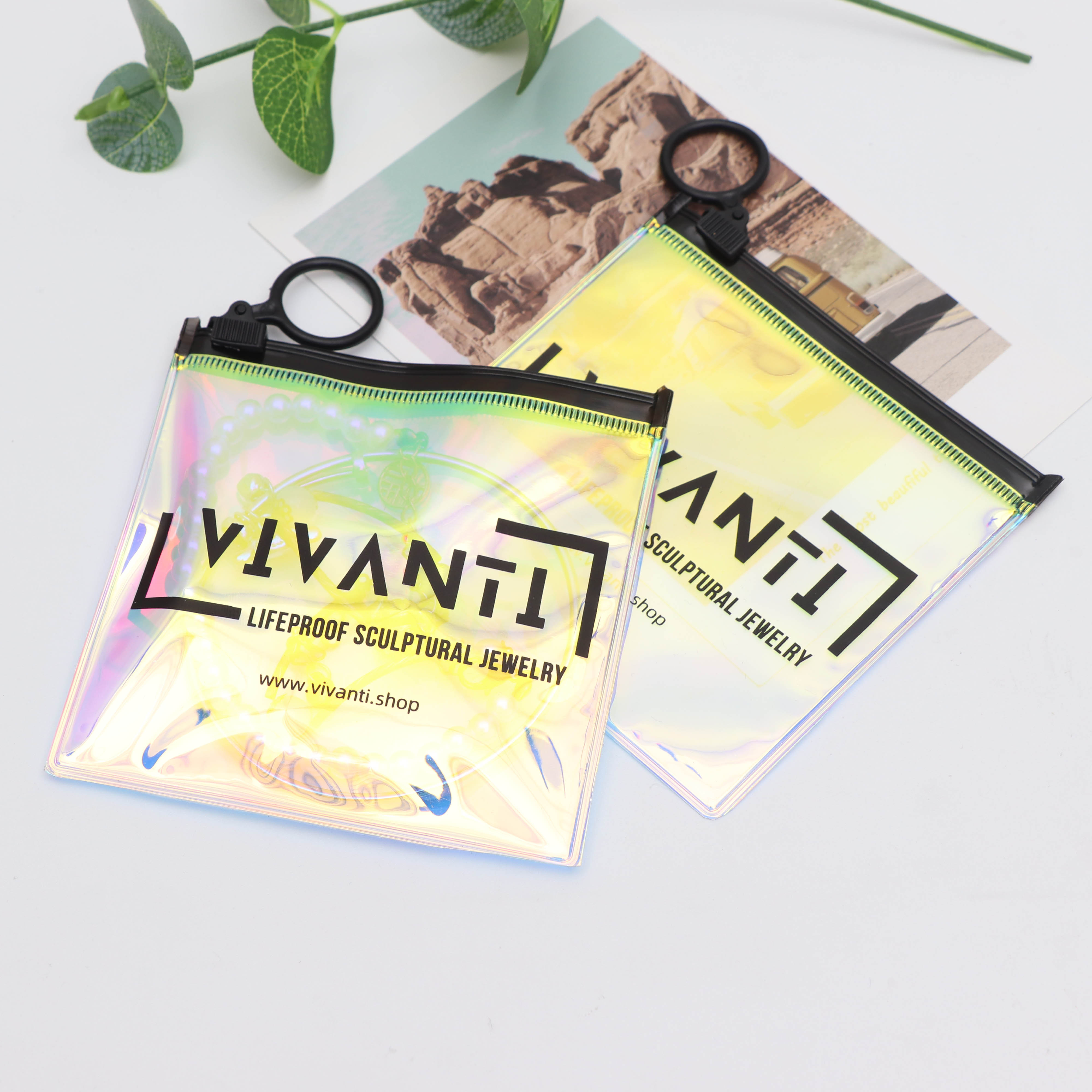 Custom Printed Logo holographic small zipper bag pvc zipper bag packaging mini zipper bag for jewelry color heart
