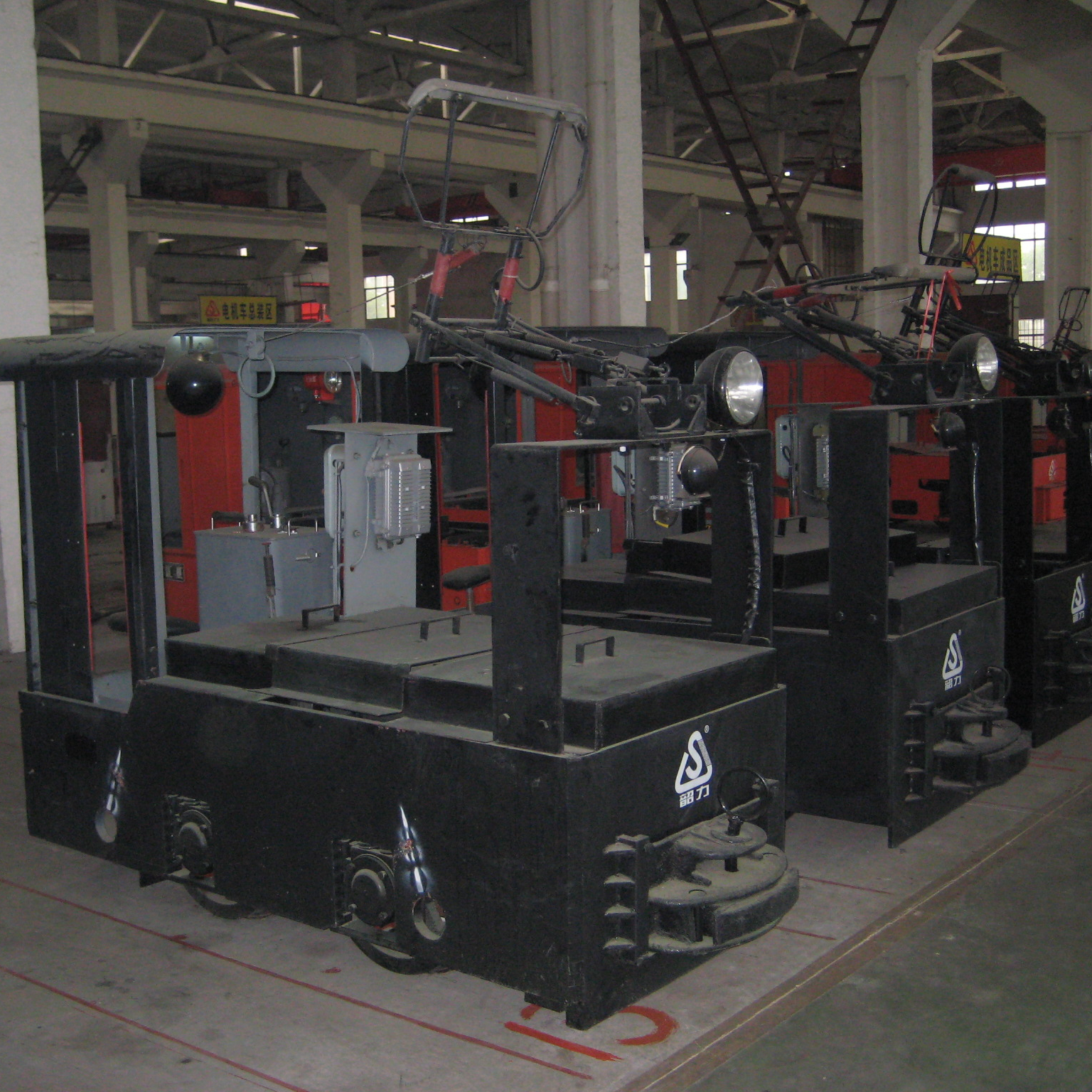 Factory Hot Sale New Train Narrow Gauge Mining Electric Locomotive For Gold Mine Tunnel Transportation