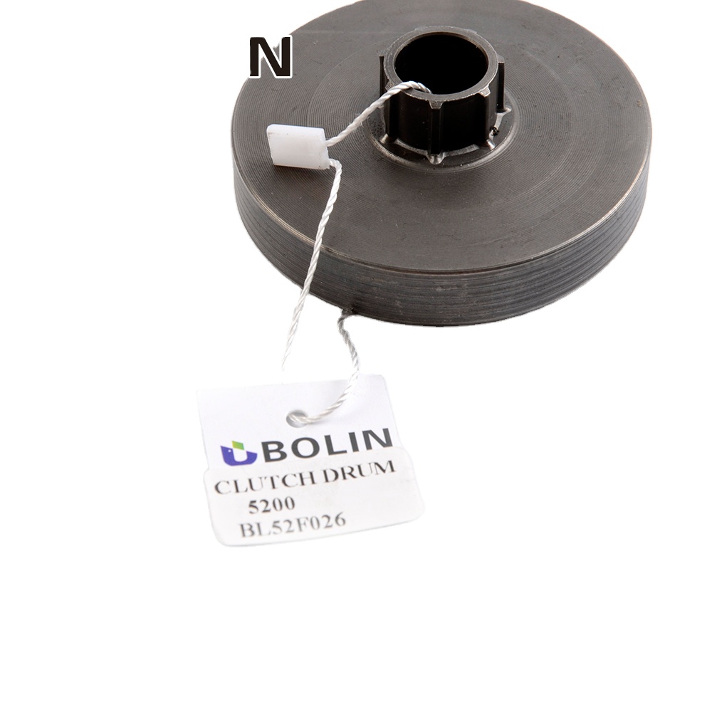 Chinese supplier passive plate 5200 52CC chainsaw spare parts with 2 stroke