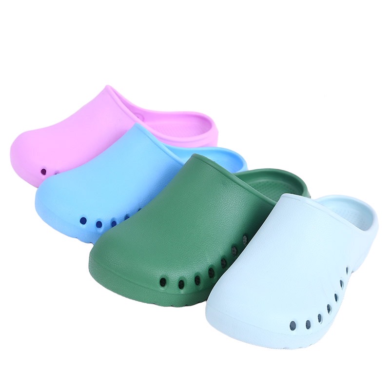 Medical Hospital Breathable On-slip 2021 Cheapest Medical Style Design Rubber Operating Clogs Fashionable Nurse EVA Clogs