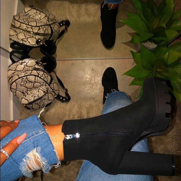 LE SLIDES Winter Women Ankle Boots Platform High Heel Zipper Boats de mujer Fashion Suede Non Slip Ladies Short Booties Woman