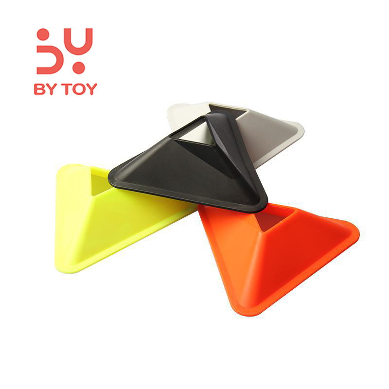 New Design High Quality Speed Agility Training Equipment Customize PE Triangle Football Training Cones Soccer Marker Cones