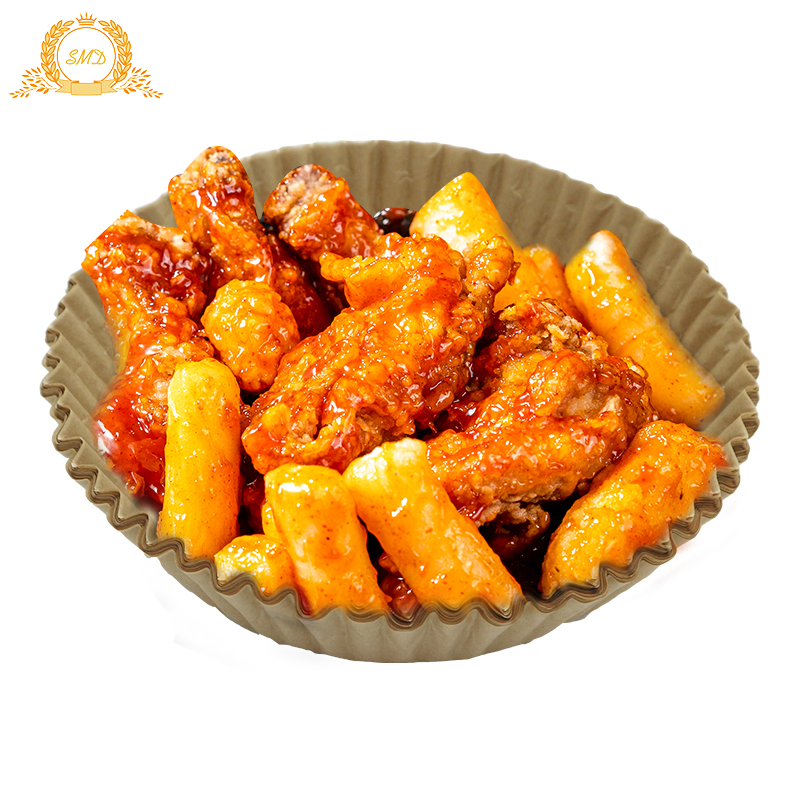 Recyclable air fryer parchment disposable paper liners paper perforated airfryer baking paper trays