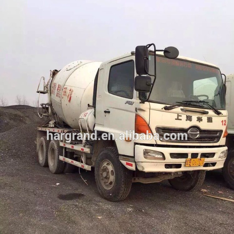Подержанный Hino mixer/самосвал, Подержанный Japan original mixer, hino Автобетоносмеситель на продаже