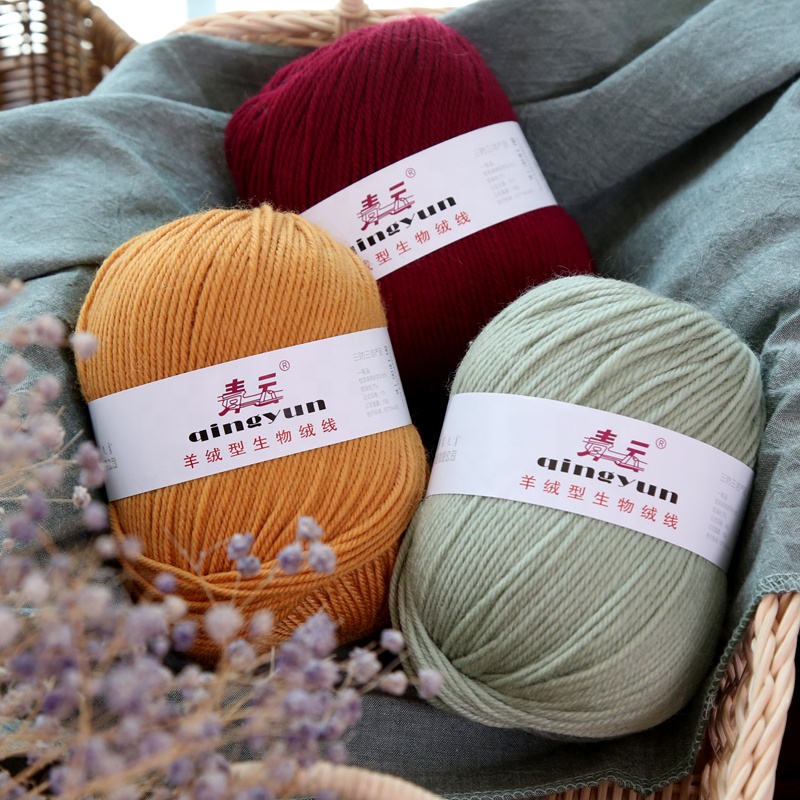 Factory Wholesale 50g 100g Soft Cheap Crochet Acrylic Knitting Yarn Roving Yarn nylon Wool blend Yarn