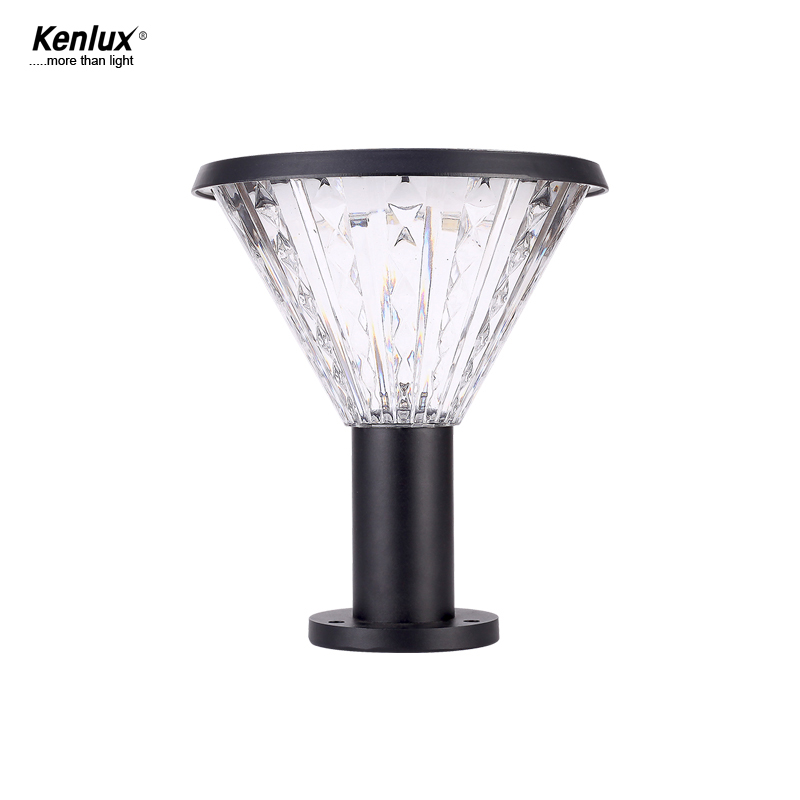 Wholesale Aluminum Outdoor Solar Post Light Waterproof Garden lights Courtyard Pillar Lamp
