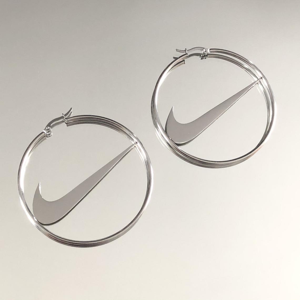 Серьги-кольца Swoosh, модные большие ювелирные изделия, серебряные серьги-кольца из нержавеющей стали, женские подарочные украшения в стиле хип-хоп, женские серьги-кольца