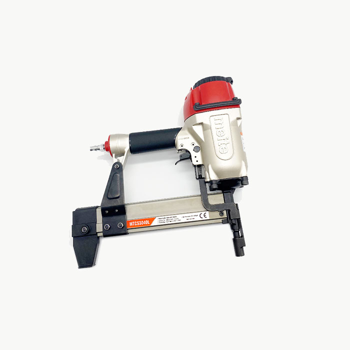 Easily operate and portability CS3040L concrete steel gun