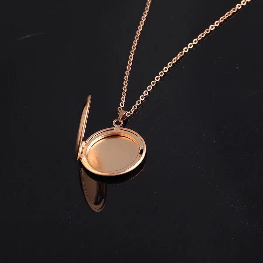 Round shape Delicate round Photo Frame charms Stainless Steel Memory Locket Pendant