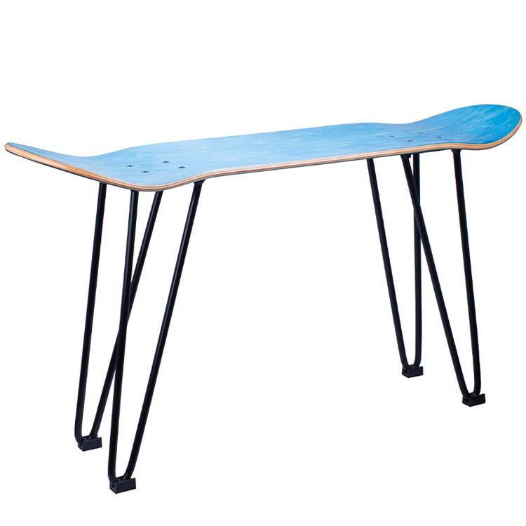 Customize Artistic Handwork Modern Metal Iron Legs Black Sofa Maple Wood Skateboard Display For Promotion Gift