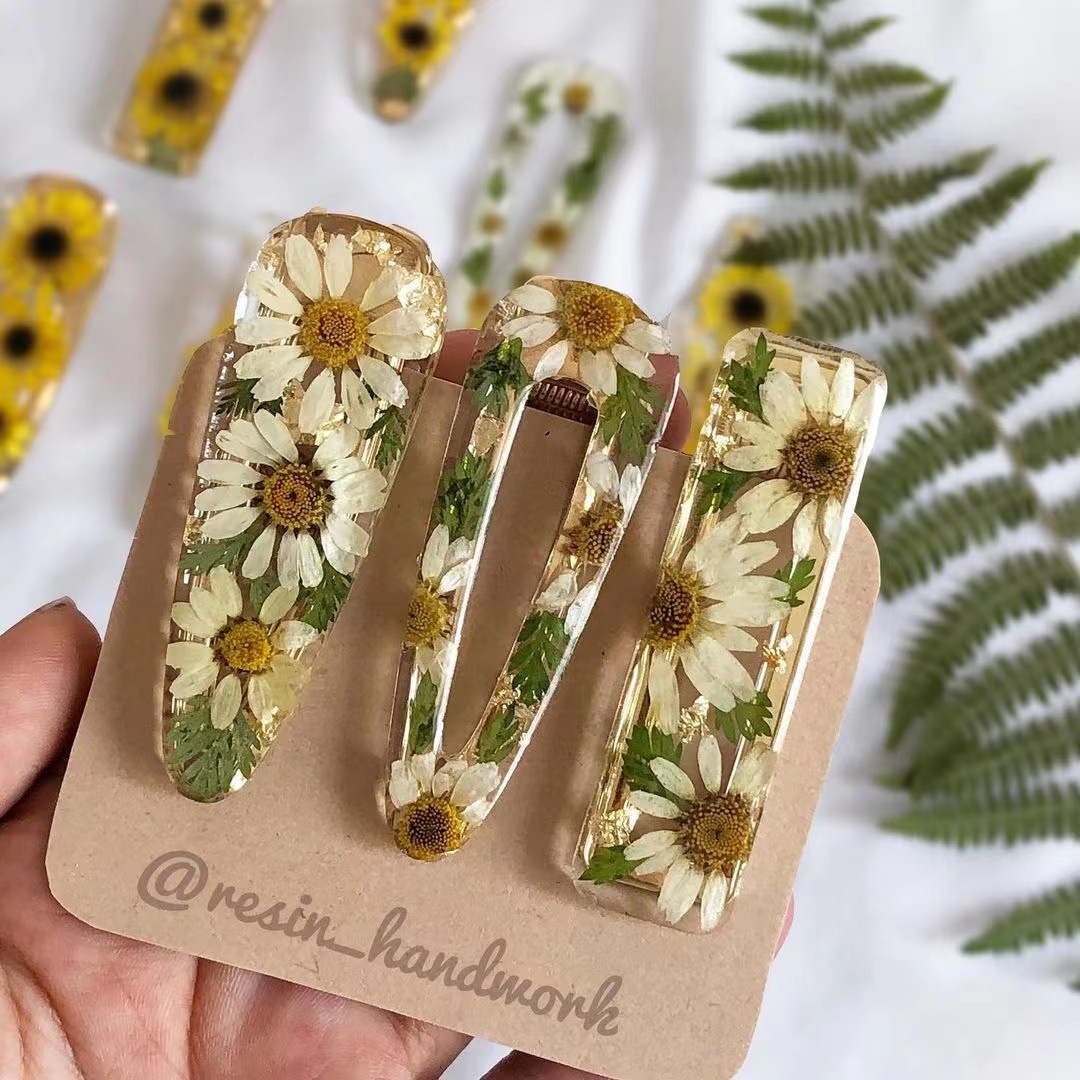 Sunflower Real Dry Flowers Hairpin for Women Girls Embossed Flowers Plastic Hair Clip Edge Clip
