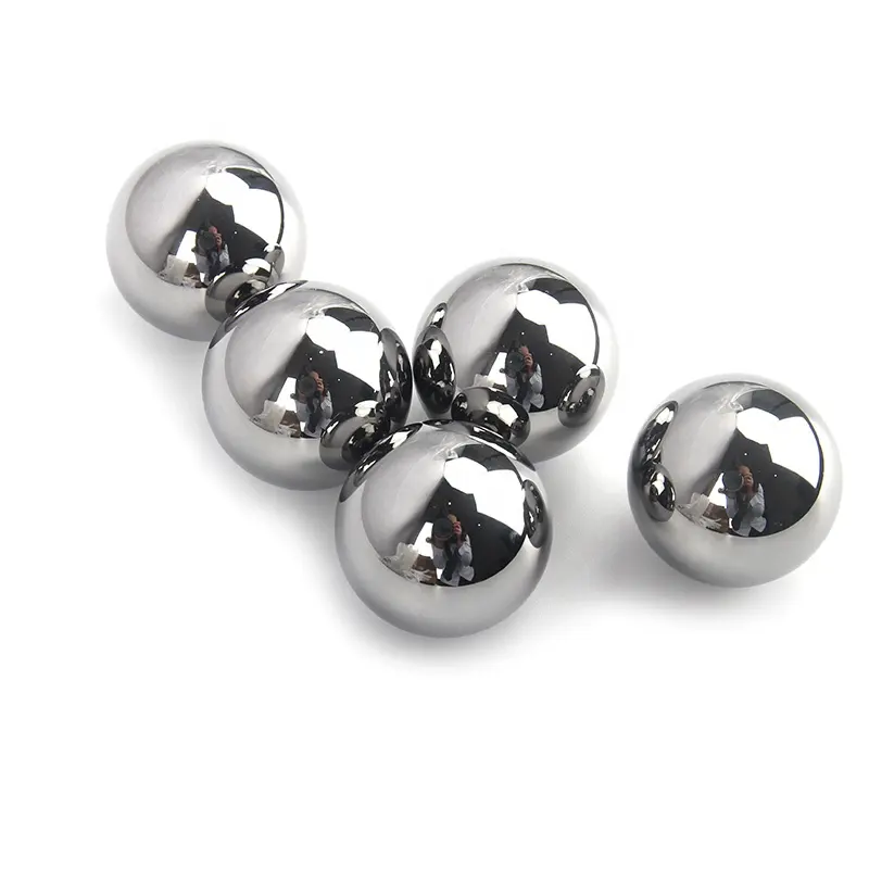 Tungsten carbide grinding ball with high wear resistance