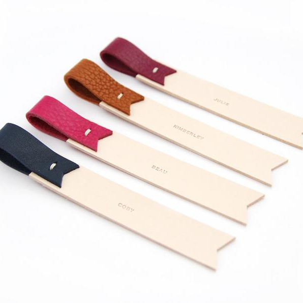 Easy to take PU Leather bookmark Gift For Book Reader marking friends Retro colors custom bookmark mini bookmark