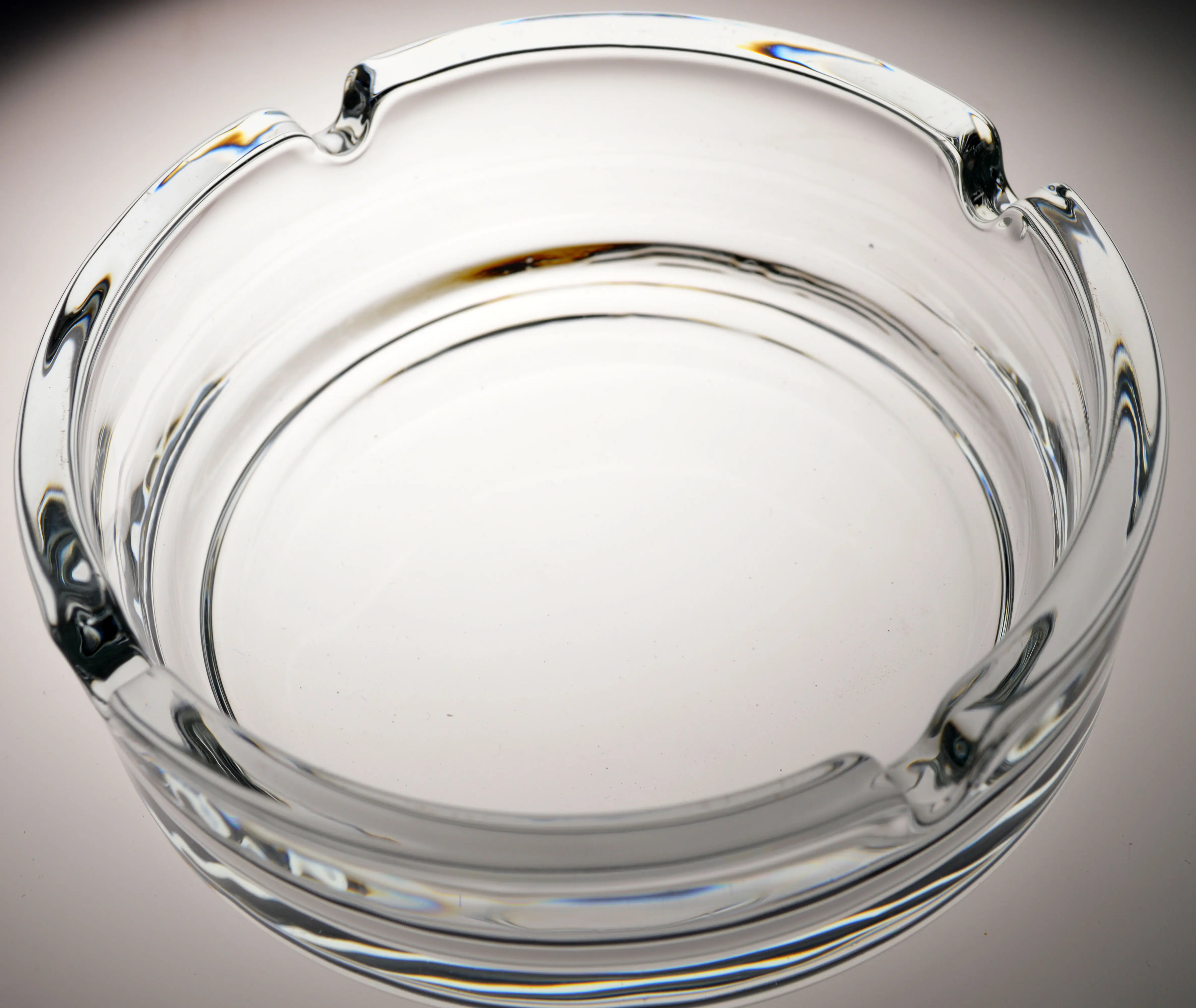 85mm 108mm 3inch 4inch High Quality Round Glass Ashtray With Custom Logo