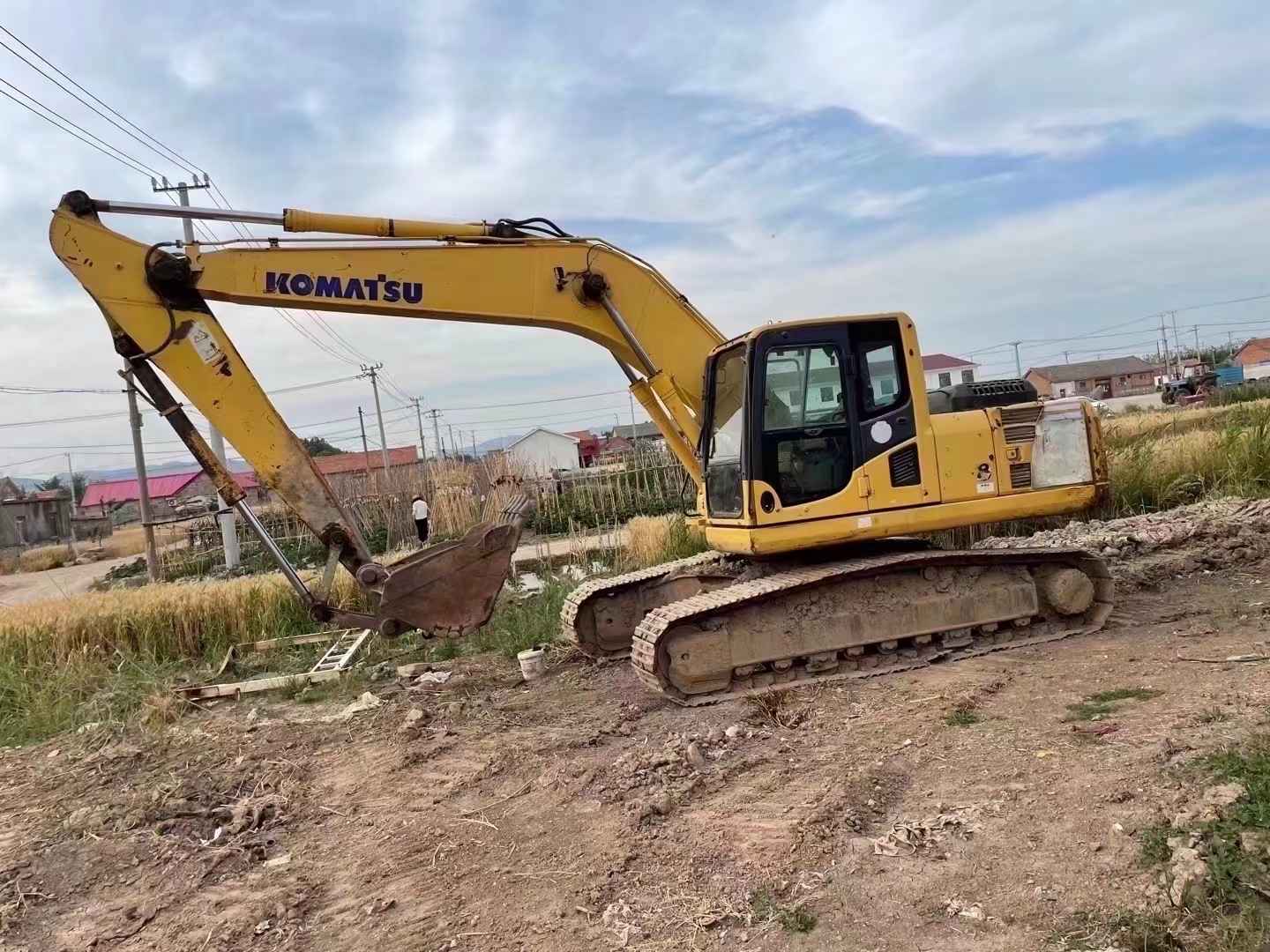 Низкая цена Komatsu PC200-8 для экскаваторов в хорошем состоянии/топливные фильтры для экскаваторов PC200 PC210 PC220