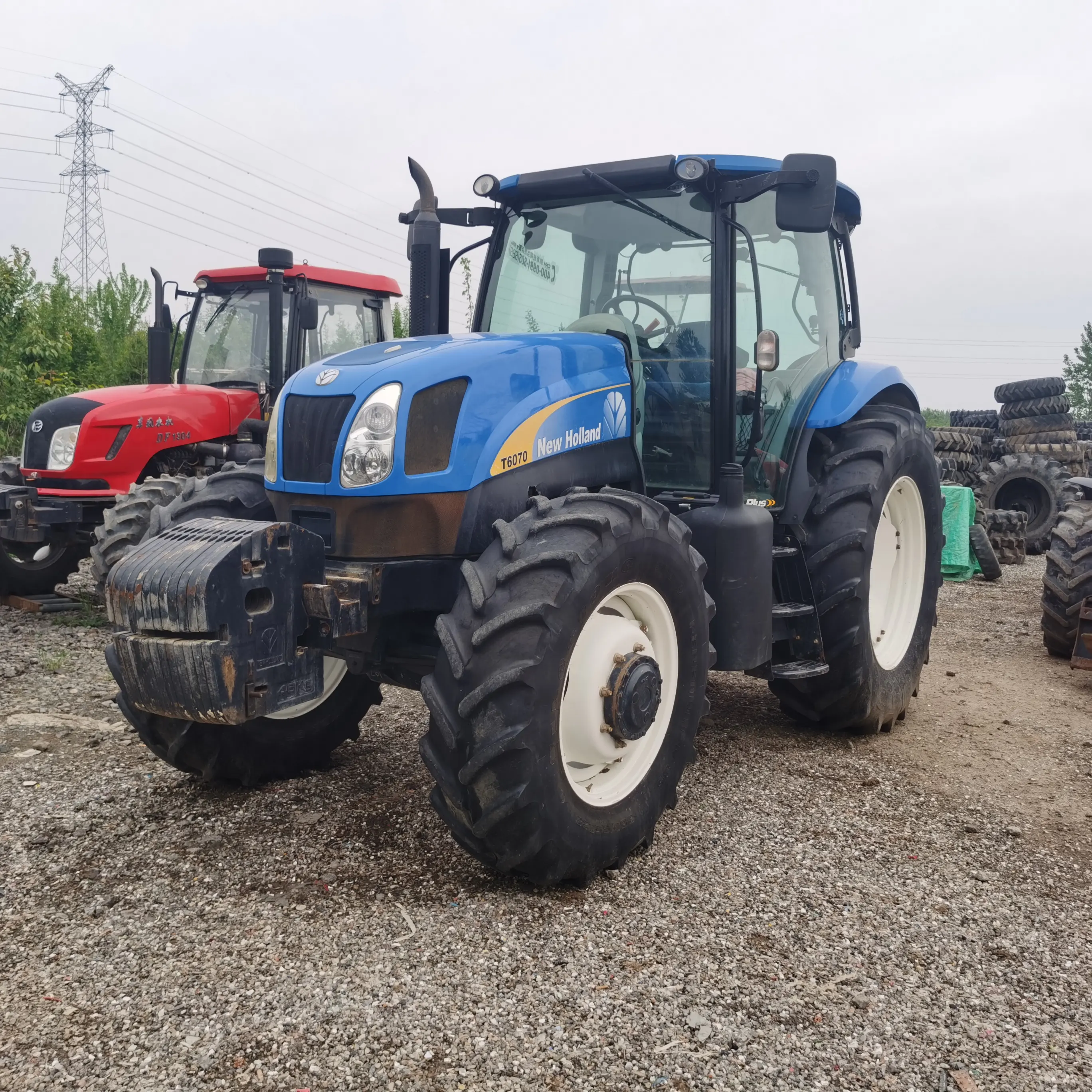used/second hand/new tractor 4X4wd with loader and farming equipment agricultural machinery for sale in peru